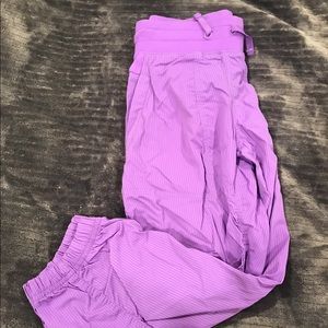 IVIVVA  girls Live To Move Crop Pants
